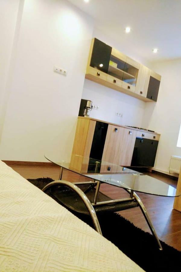 Luxury Accommodation Republicii Braşov Extérieur photo